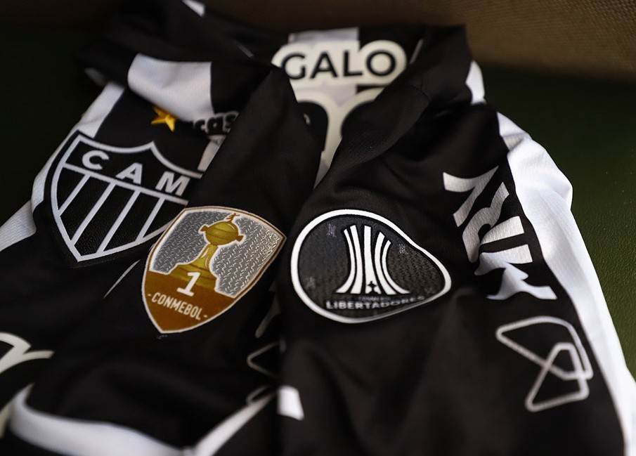 Campeão da Libertadores de 2013 decide voltar a jogar no Galo