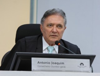 TCE-MT aponta que 47% dos municípios não prestaram contas do Fundeb e alerta sobre sanções