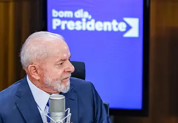 ANÁLISE: evangélicos e região Sul ajudam a estancar a queda na avaliação de Lula, aponta diretor da Quaest